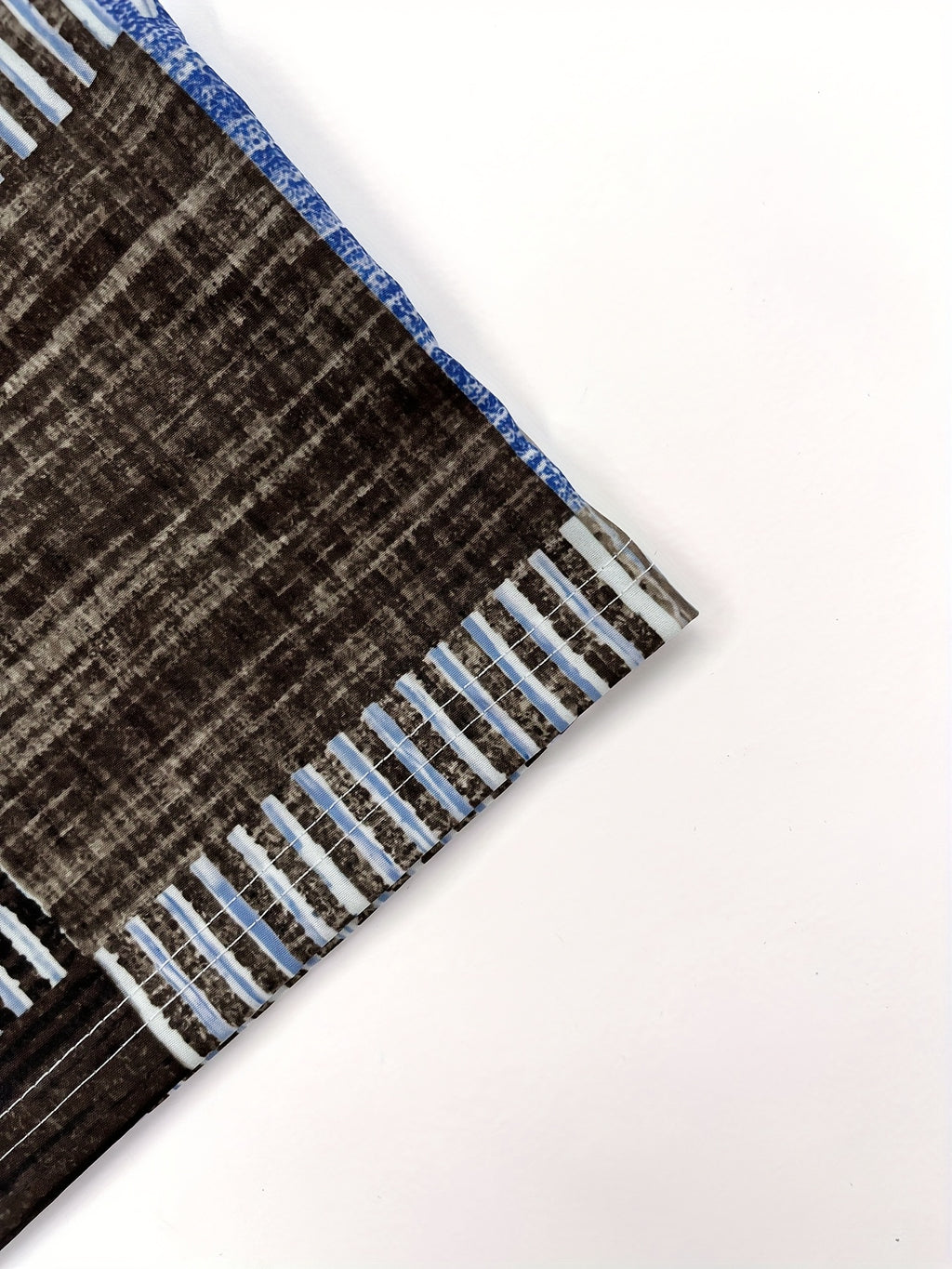 Men'S Geometric-Patterned Casual Beach Shorts, 100% Polyester, Slight Stretch, Drawstring, Regular Fit, Woven Fabric, 120g\u002Fm² - European and American Style Summer Fashion