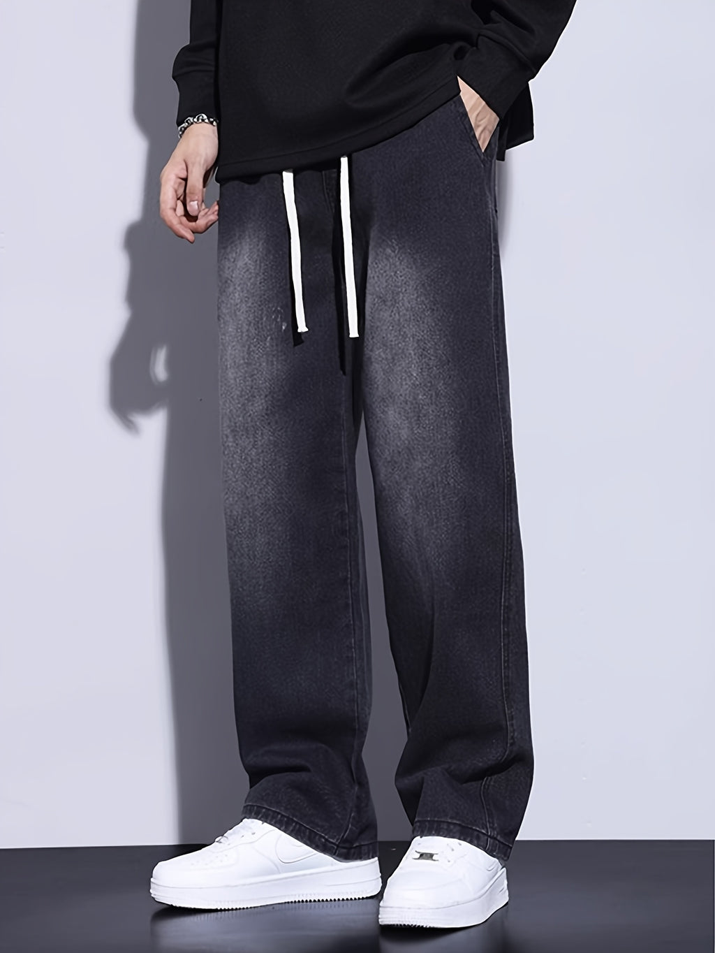 Men's Relaxed Fit Straight-Leg Jeans with Elastic Waistband - Casual & Trendy Denim Pants for All Seasons, Black Cotton Blend, Adjustable Drawstrings, Loose Fit for Casual Attire