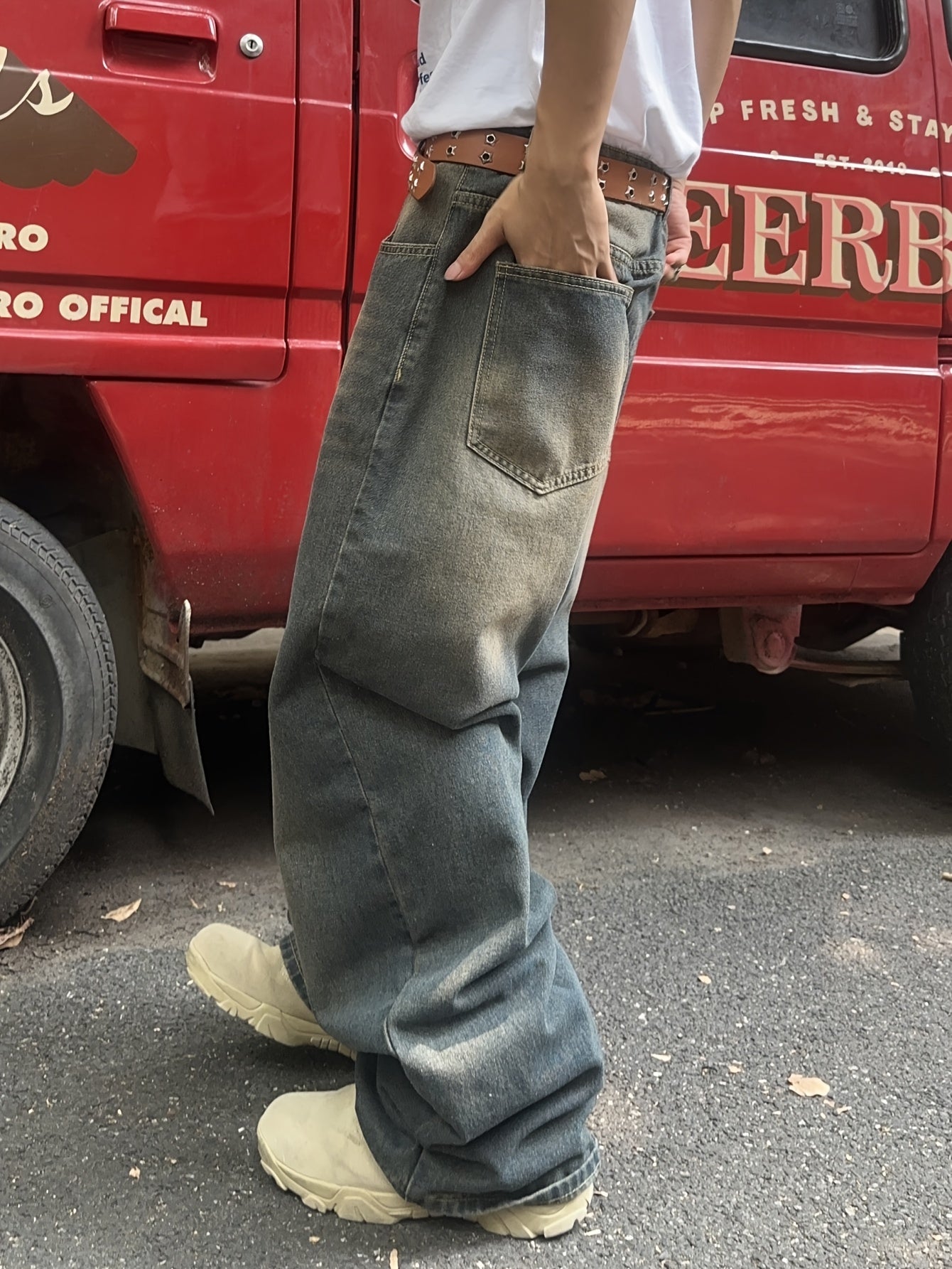 Men's American Casual Loose-Fit Wide-Leg Jeans - Non-Stretch Denim, Beltless & No Hangings, Machine Washable, All-Season Comfort, Solid Color with Functional Pockets