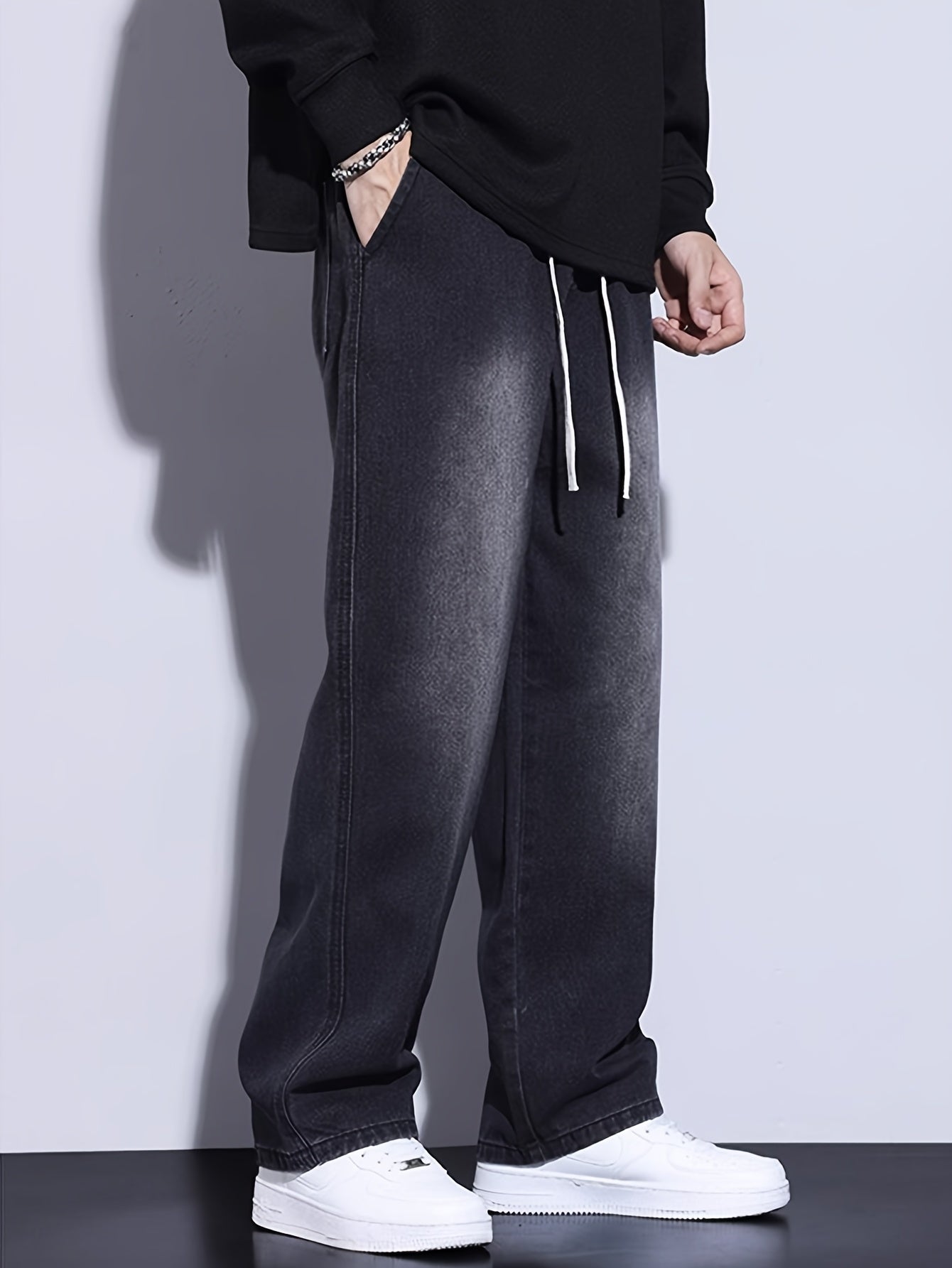 Men's Relaxed Fit Straight-Leg Jeans with Elastic Waistband - Casual & Trendy Denim Pants for All Seasons, Black Cotton Blend, Adjustable Drawstrings, Loose Fit for Casual Attire